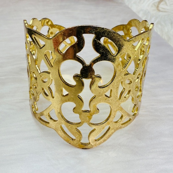 Vintage Goldtone Filigree Wide Band Cuff Bracelet main image 5